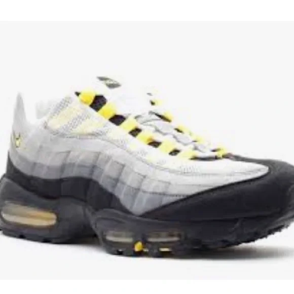 Nike Air Max 95 PRM Sneakers 2011 size 10.5 lightly worn original box